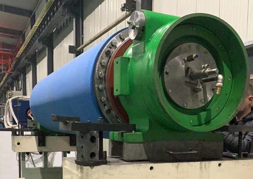 50KN/M Stainless Steel Body Rubber Covered Vacuum Press Roll in paper